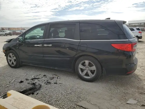 5FNRL6H7XJB016616 2018 HONDA ODYSSEY - Image 2
