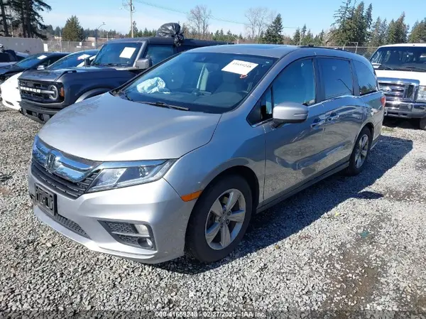 5FNRL6H7XJB026918 2018 HONDA ODYSSEY - Image 2