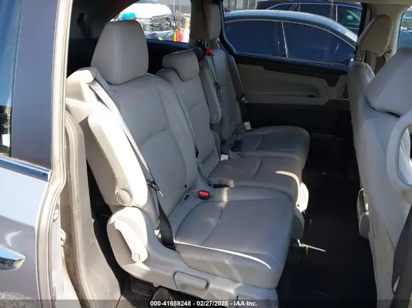 5FNRL6H7XJB026918 2018 HONDA ODYSSEY - Image 8
