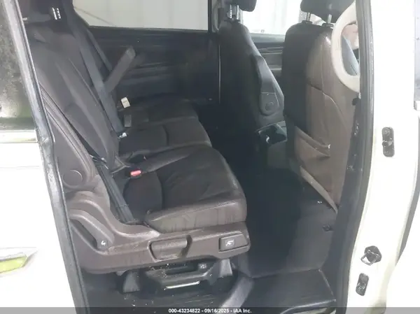 5FNRL6H7XJB029219 2018 HONDA ODYSSEY - Image 8