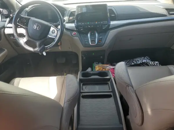 5FNRL6H7XJB029463 2018 HONDA ODYSSEY - Image 8