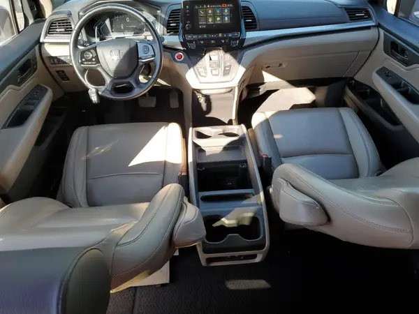 5FNRL6H7XJB046618 2018 HONDA ODYSSEY - Image 8