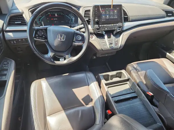 5FNRL6H7XJB050121 2018 HONDA ODYSSEY - Image 8