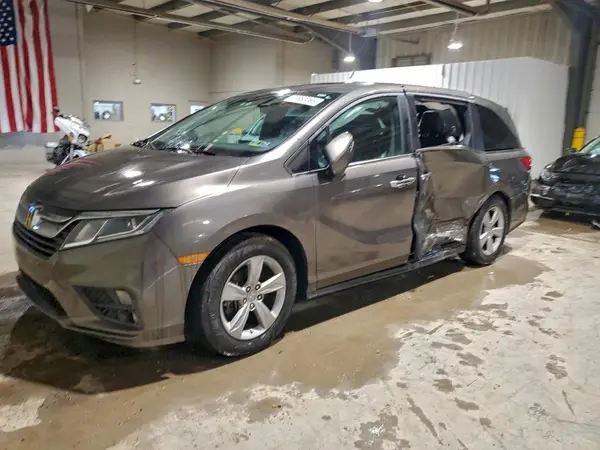 5FNRL6H7XJB053634 2018 HONDA ODYSSEY - Image 1