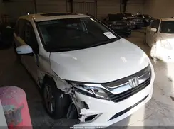 5FNRL6H7XJB063256 2018 HONDA ODYSSEY