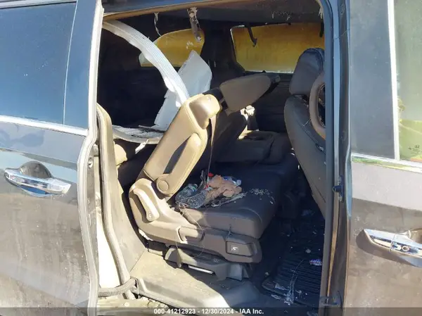 5FNRL6H7XJB077710 2018 HONDA ODYSSEY - Image 8