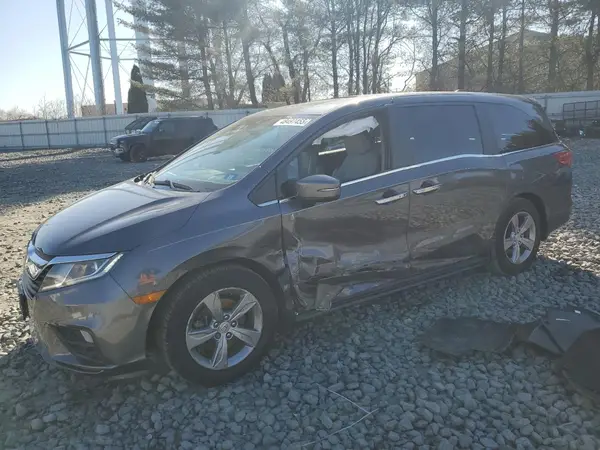 5FNRL6H7XJB078811 2018 HONDA ODYSSEY - Image 1