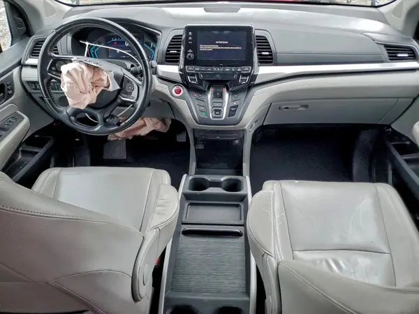 5FNRL6H7XJB079876 2018 HONDA ODYSSEY - Image 8