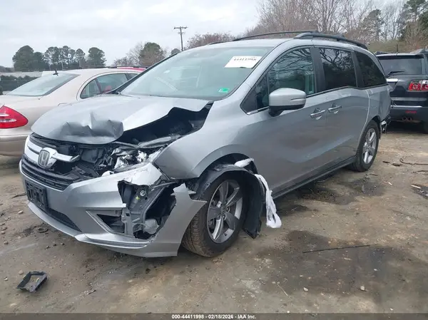 5FNRL6H7XJB085368 2018 HONDA ODYSSEY - Image 2