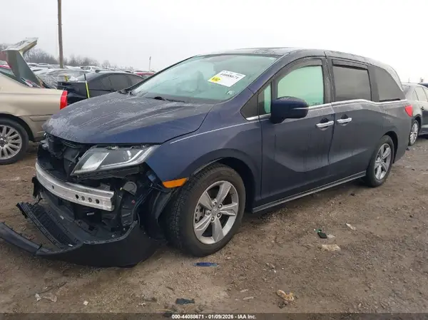 5FNRL6H7XJB087427 2018 HONDA ODYSSEY - Image 2