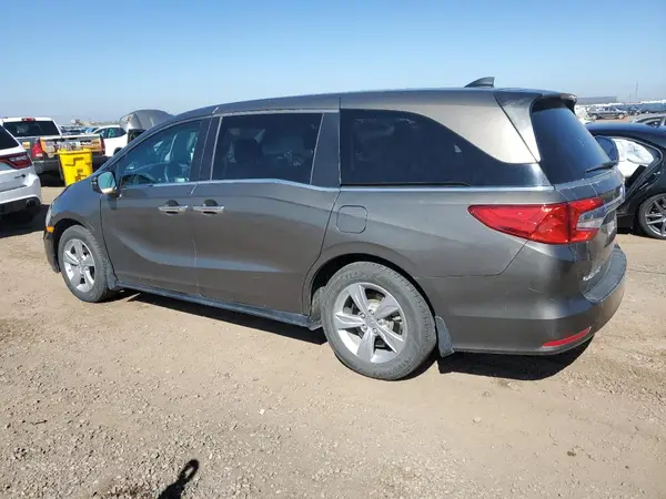 5FNRL6H7XJB092403 2018 HONDA ODYSSEY - Image 2