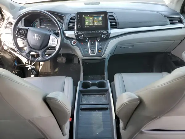 5FNRL6H7XJB092577 2018 HONDA ODYSSEY - Image 8