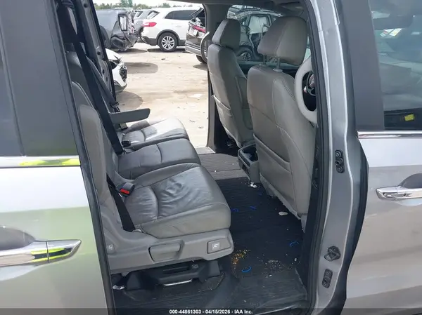 5FNRL6H7XJB093499 2018 HONDA ODYSSEY - Image 8