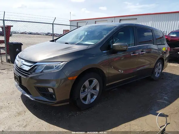 5FNRL6H7XJB094507 2018 HONDA ODYSSEY - Image 2