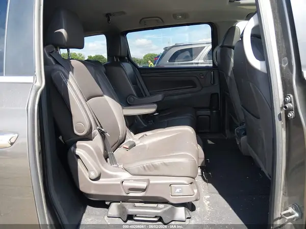 5FNRL6H7XJB094507 2018 HONDA ODYSSEY - Image 8