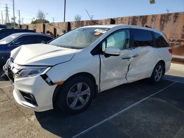 5FNRL6H7XJB098217 2018 HONDA ODYSSEY - Image 1