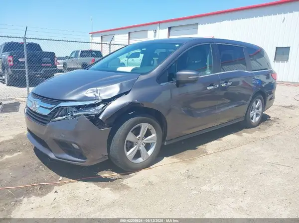 5FNRL6H7XJB099531 2018 HONDA ODYSSEY - Image 2