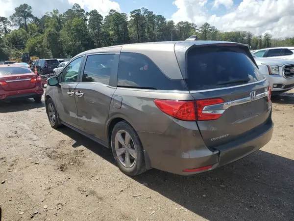 5FNRL6H7XJB103660 2018 HONDA ODYSSEY - Image 2