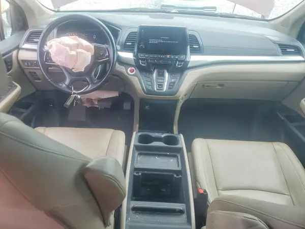 5FNRL6H7XJB106610 2018 HONDA ODYSSEY - Image 8