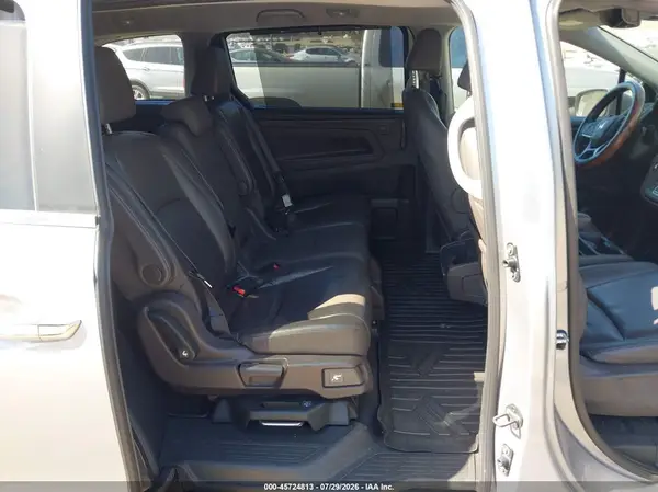 5FNRL6H7XJB107790 2018 HONDA ODYSSEY - Image 8