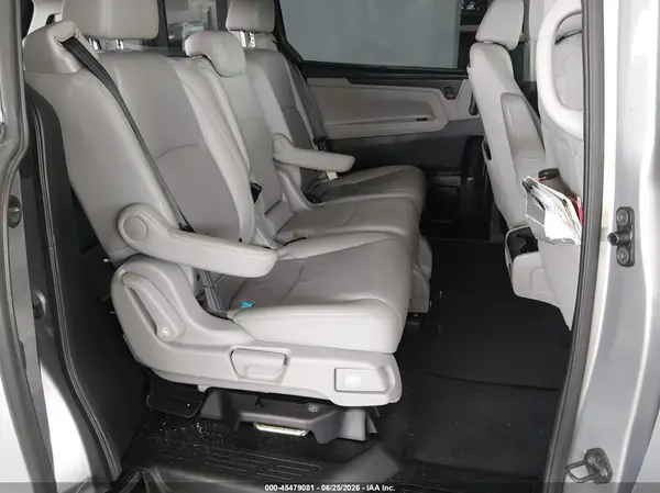5FNRL6H7XJB107921 2018 HONDA ODYSSEY - Image 8