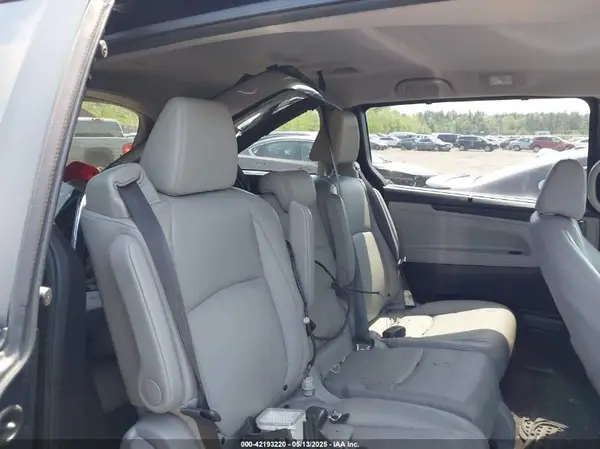 5FNRL6H7XKB003589 2019 HONDA ODYSSEY - Image 8