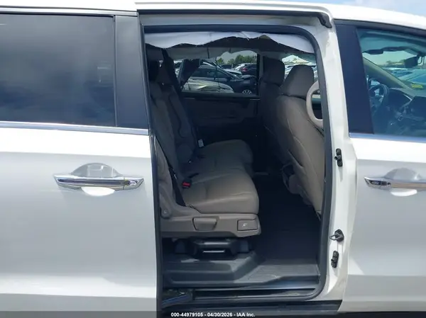 5FNRL6H7XKB094945 2019 HONDA ODYSSEY - Image 8
