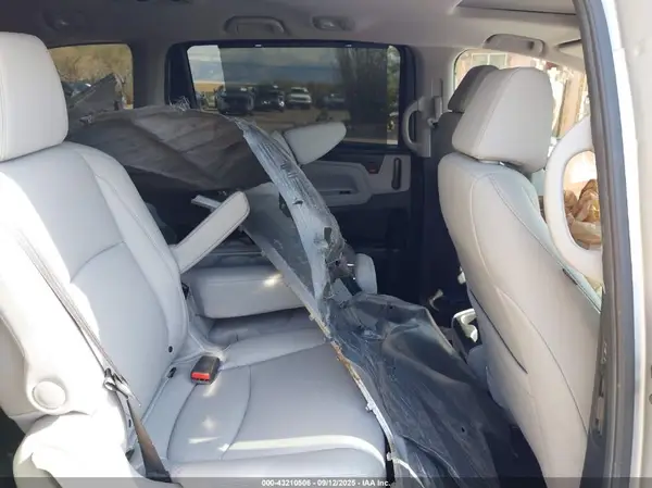 5FNRL6H7XKB120072 2019 HONDA ODYSSEY - Image 8
