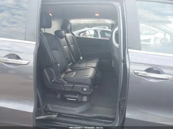 5FNRL6H7XNB008974 2022 HONDA ODYSSEY - Image 8
