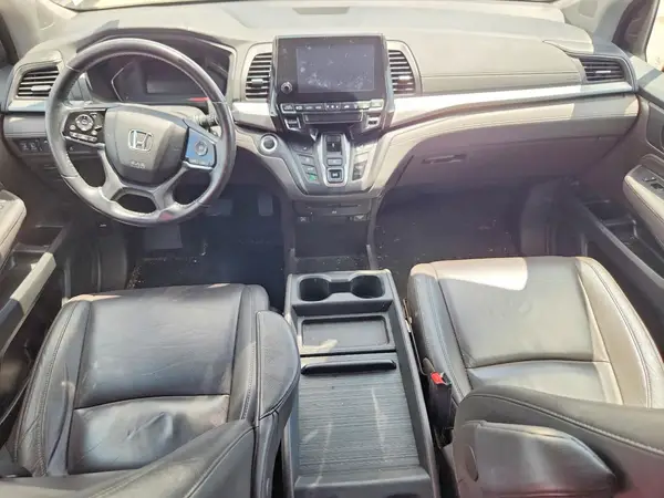 5FNRL6H80JB035989 2018 HONDA ODYSSEY - Image 8