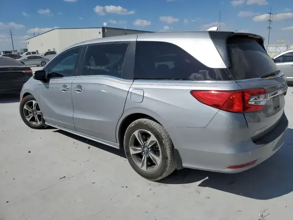 5FNRL6H80JB075540 2018 HONDA ODYSSEY - Image 2