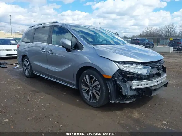 5FNRL6H80NB039904 2022 HONDA ODYSSEY - Image 1