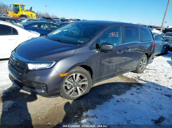 5FNRL6H80PB005769 2023 HONDA ODYSSEY - Image 2