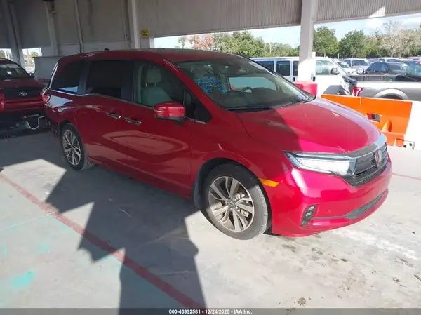 5FNRL6H80PB048055 2023 HONDA ODYSSEY - Image 1