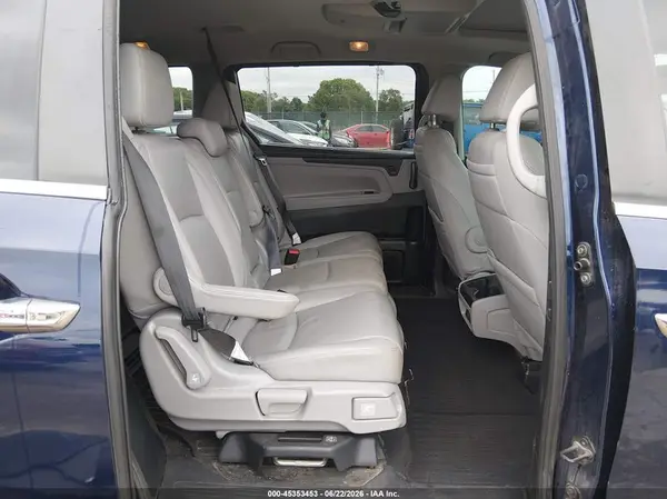 5FNRL6H80PB049254 2023 HONDA ODYSSEY - Image 8