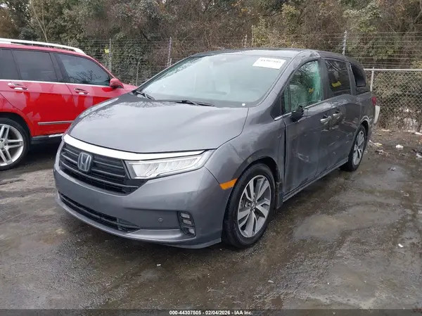 5FNRL6H80PB067690 2023 HONDA ODYSSEY - Image 2