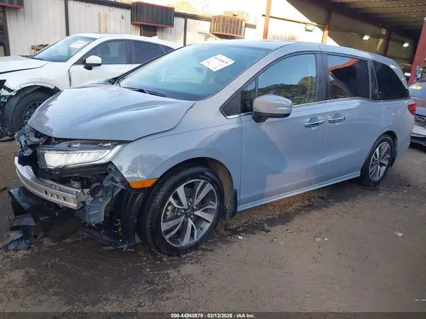 5FNRL6H80PB073635 2023 HONDA ODYSSEY - Image 2