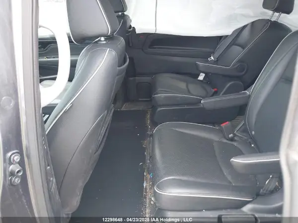 5FNRL6H80PB504216 2023 HONDA ODYSSEY - Image 8
