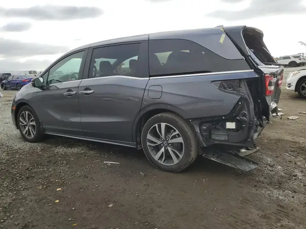 5FNRL6H80RB028018 2024 HONDA ODYSSEY - Image 2