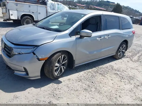 5FNRL6H80RB042663 2024 HONDA ODYSSEY - Image 2