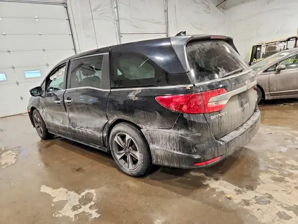 5FNRL6H81JB006534 2018 HONDA ODYSSEY - Image 2
