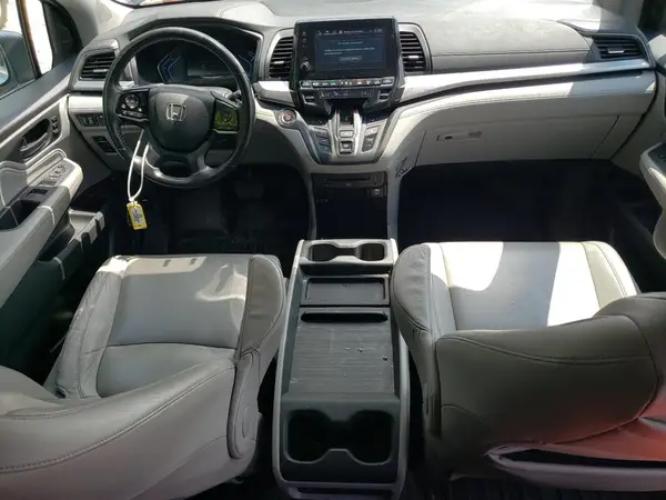 5FNRL6H81JB010003 2018 HONDA ODYSSEY - Image 8