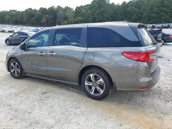 5FNRL6H81JB025648 2018 HONDA ODYSSEY - Image 2