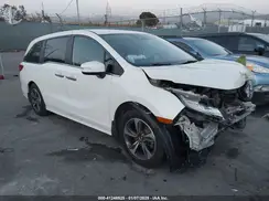 5FNRL6H81JB028372 2018 HONDA ODYSSEY