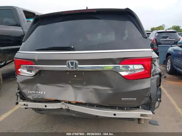 2019 HONDA ODYSSEY auction photo 6