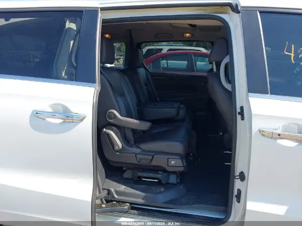 5FNRL6H81KB024873 2019 HONDA ODYSSEY - Image 8