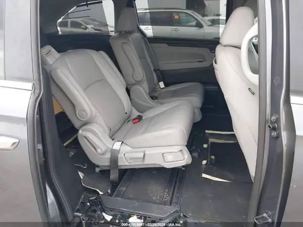 5FNRL6H81PB047495 2023 HONDA ODYSSEY - Image 8