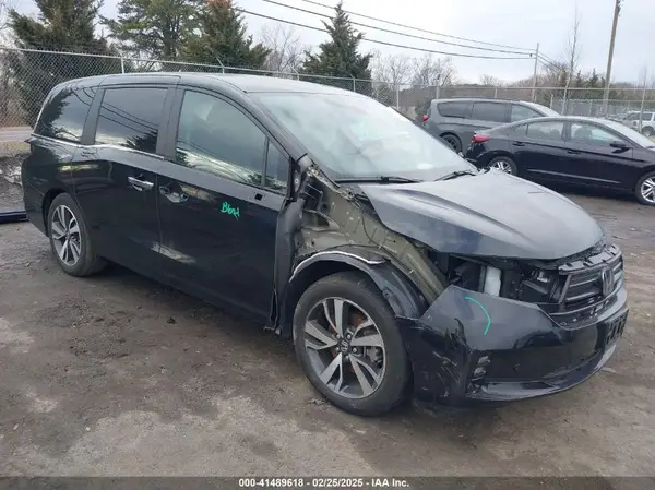 5FNRL6H81PB068721 2023 HONDA ODYSSEY - Image 1