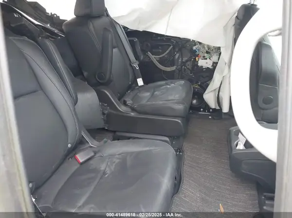 5FNRL6H81PB068721 2023 HONDA ODYSSEY - Image 8