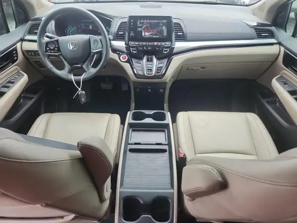 5FNRL6H81PB072686 2023 HONDA ODYSSEY - Image 8